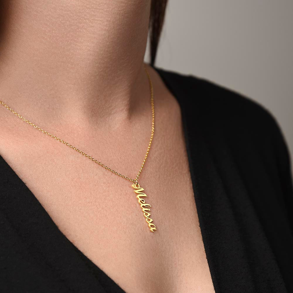 Go Vertical With a Stunning Vertical Name Necklace